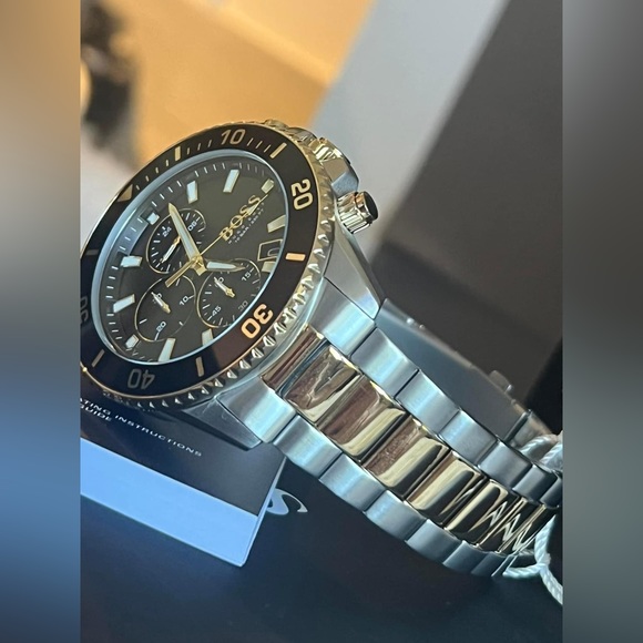 HB1513908 - Hugo Boss Men’s Admiral Watch - Picture 8 of 11